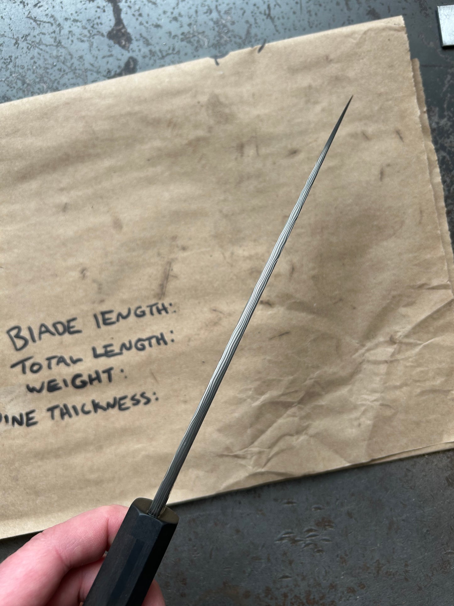 215 mm Damascus gyuto